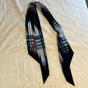 American Airlines scarf